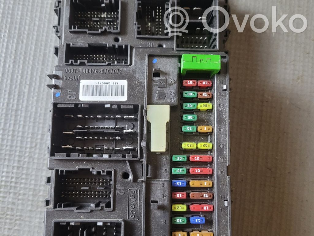 Ford Fusion II Central body control module 
