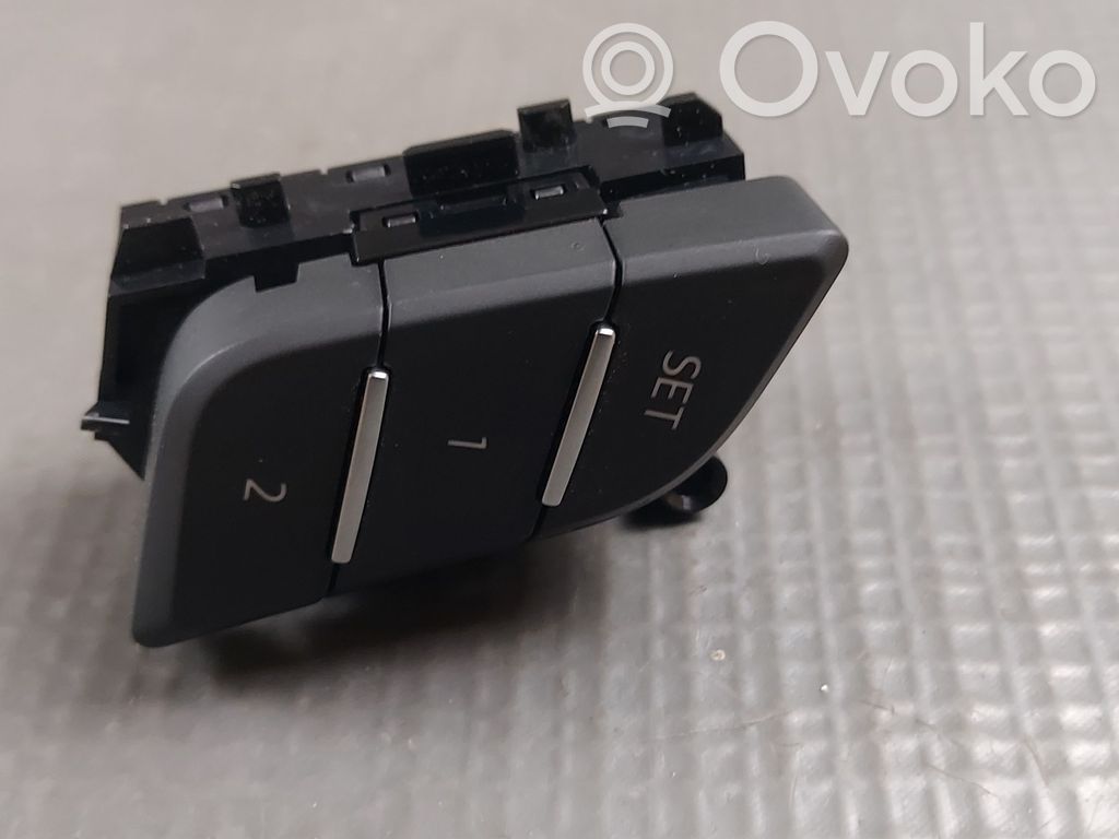 Audi SQ7 Seat memory switch 