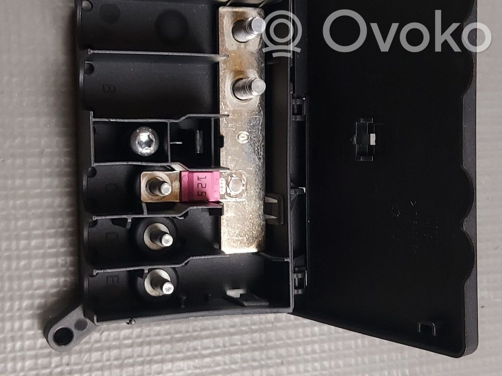Audi SQ7 Current control relay 
