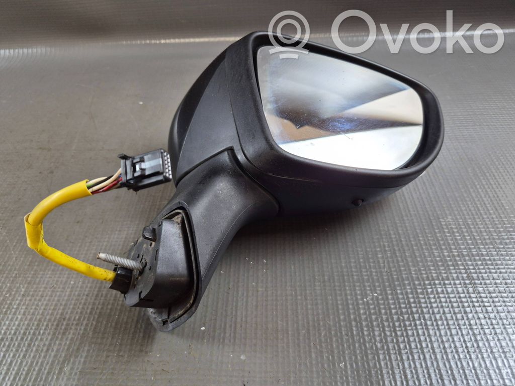 Renault Captur Front door electric wing mirror 