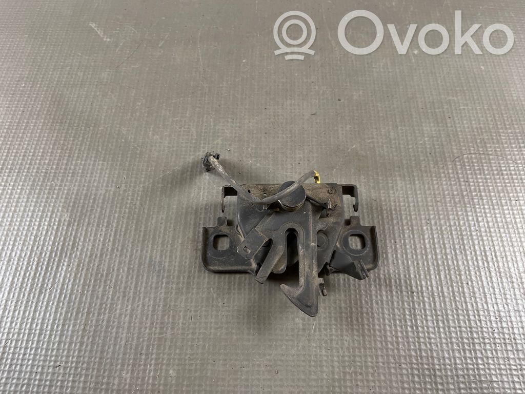 Renault Captur Dzinēja pārsega slēdzene 