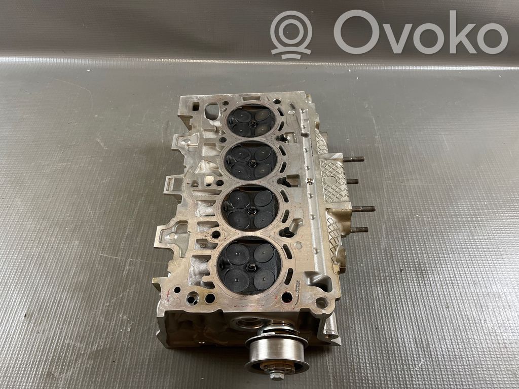 Volkswagen T-Roc Engine head 
