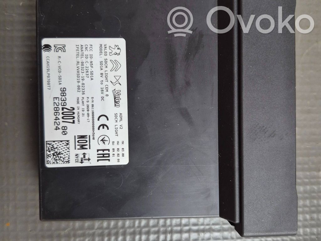 Peugeot 208 II Module d'éclairage LCM 