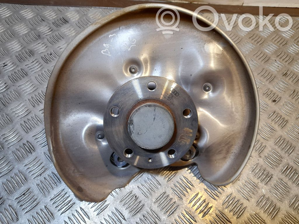 Audi A4 S4 B9 Piasta koła tylnego 