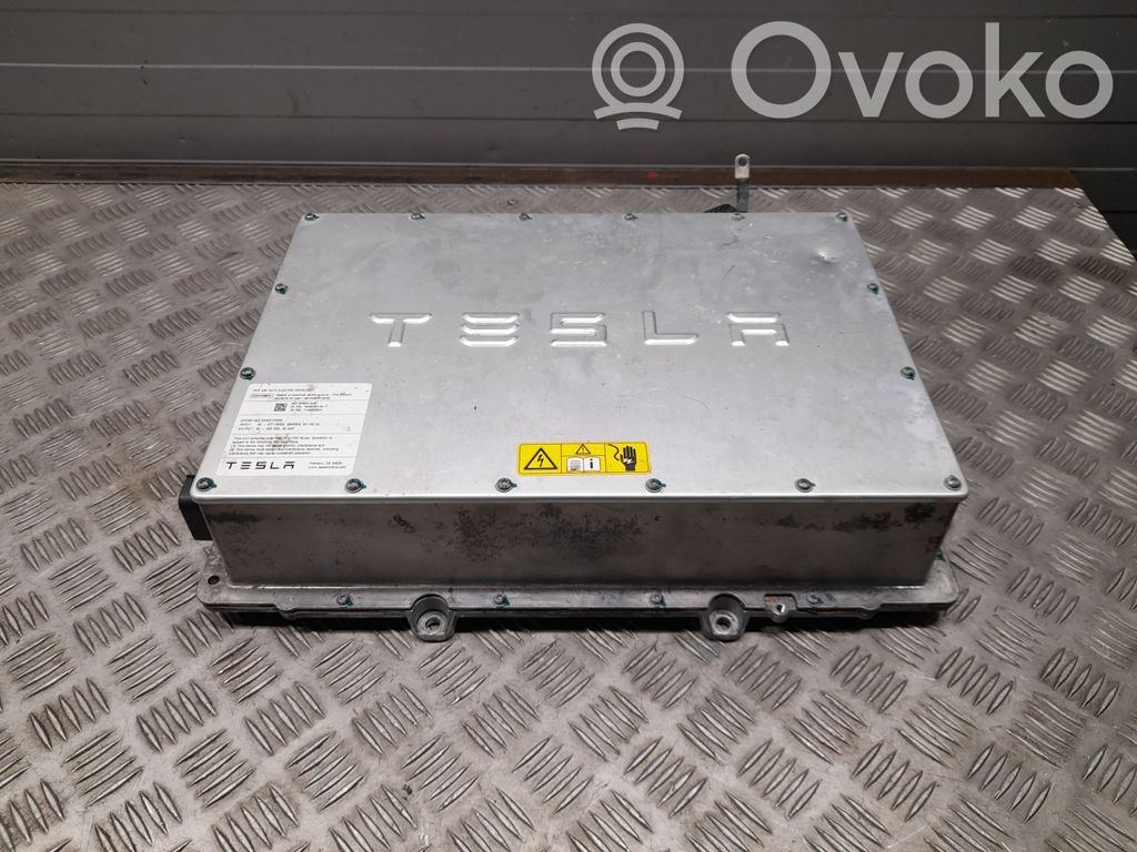 Tesla Model S Inversor/convertidor de voltaje 