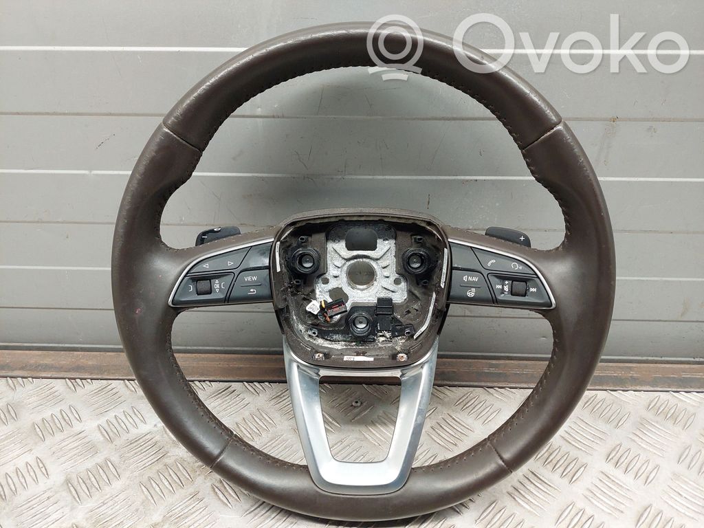 Audi Q7 4M Ohjauspyörä 