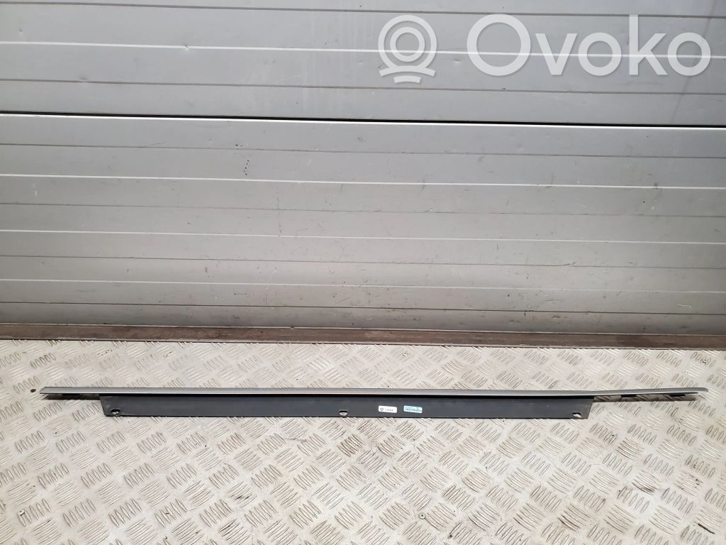 Audi Q7 4L Listwa drzwi przednich 