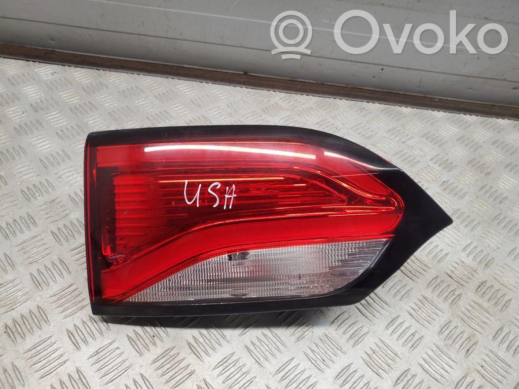 Chrysler Pacifica Tailgate rear/tail lights 