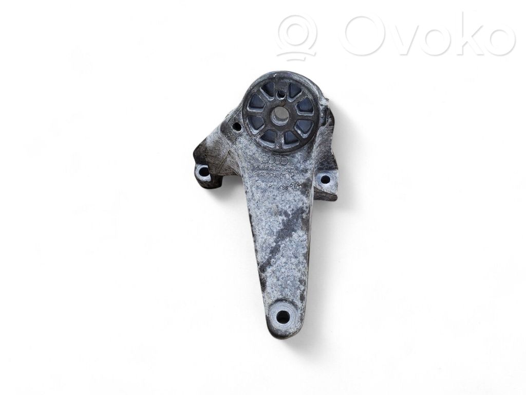 Engine mounting bracket   7L8199308E