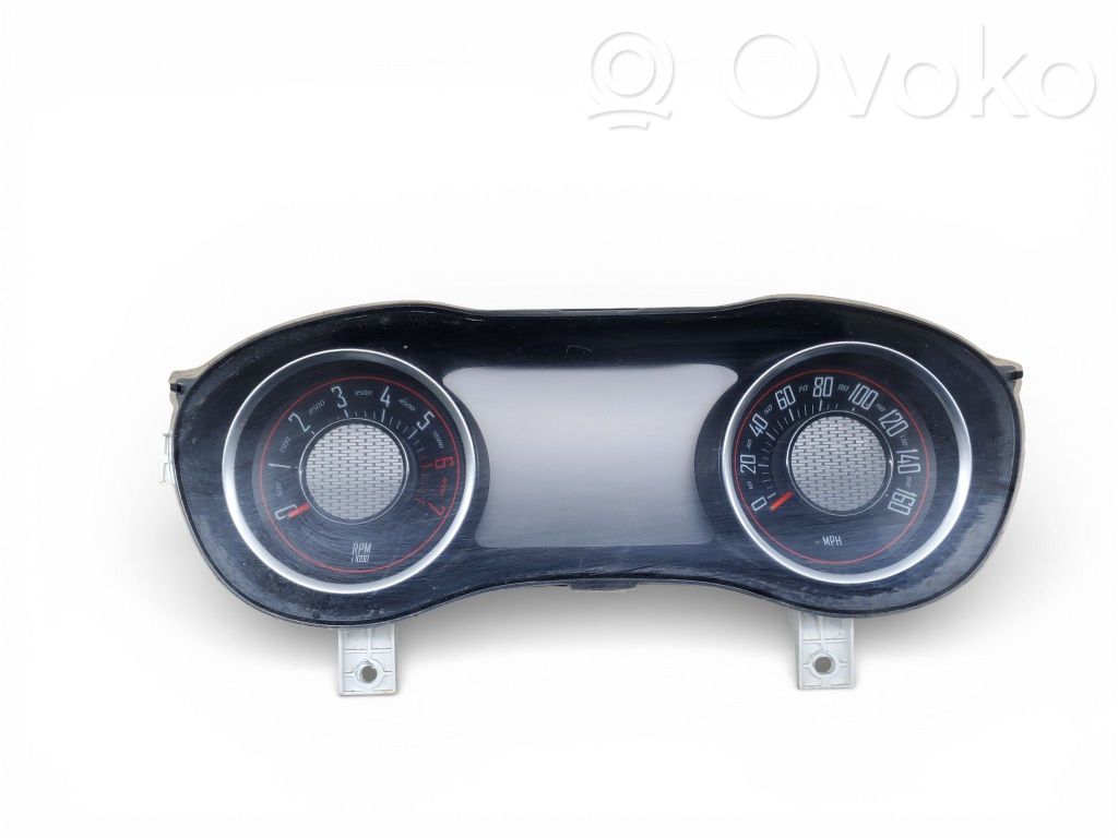 Dodge Challenger Speedometer (instrument cluster) 
