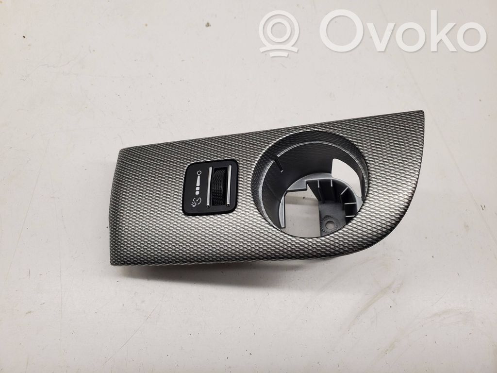 Panel trim   X70004603RM