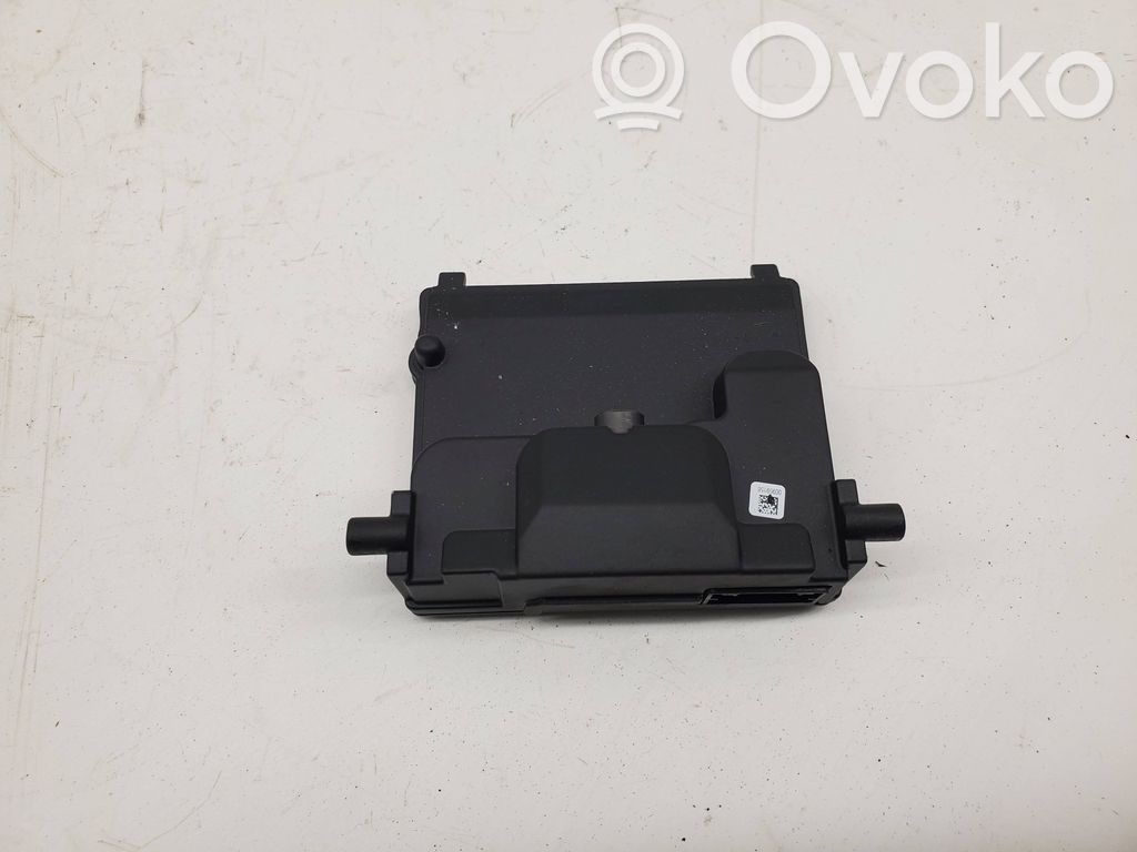 Ford Explorer VI Frontkamera Windschutzscheibe Frontscheibe 
