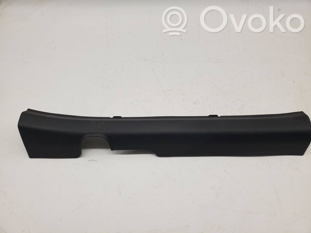 Hyundai Kona I Capac prag față