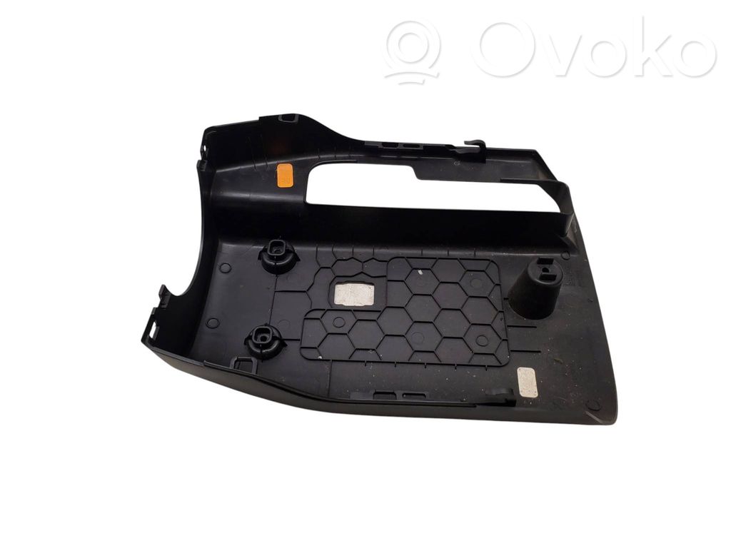 Ford Explorer VI Steering wheel column trim 