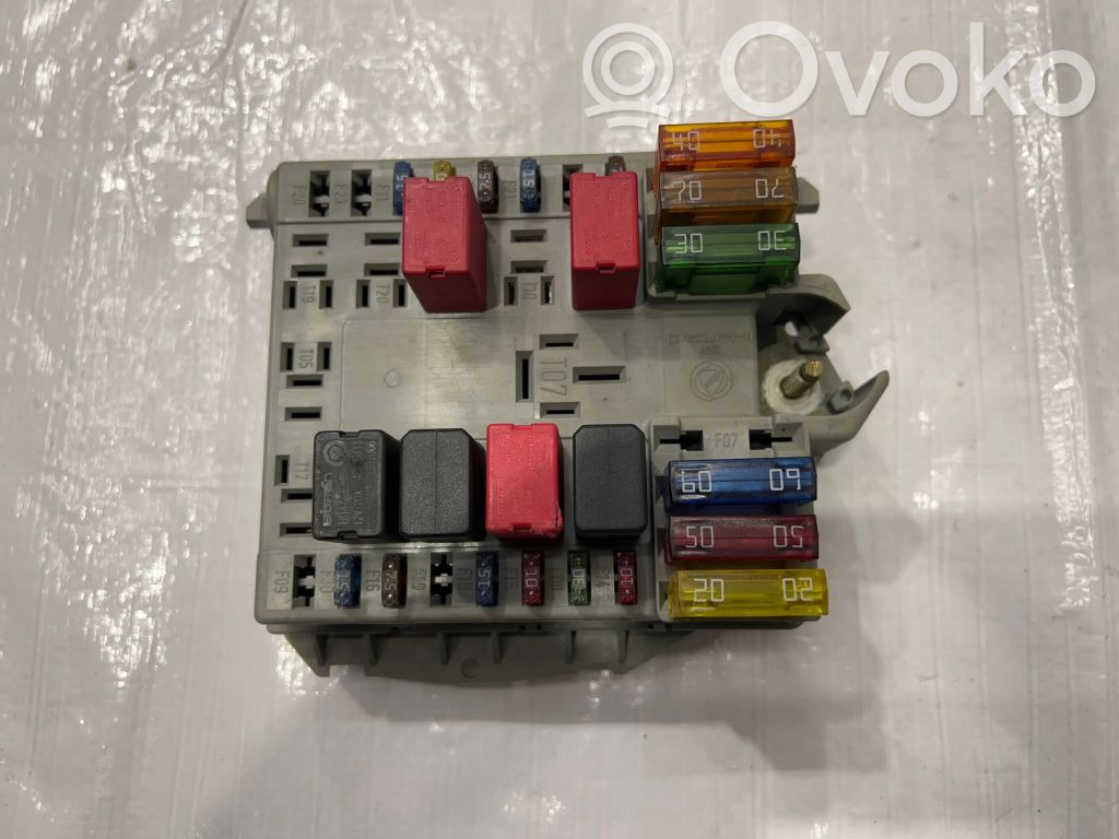 Fiat Punto (188) Fuse module 