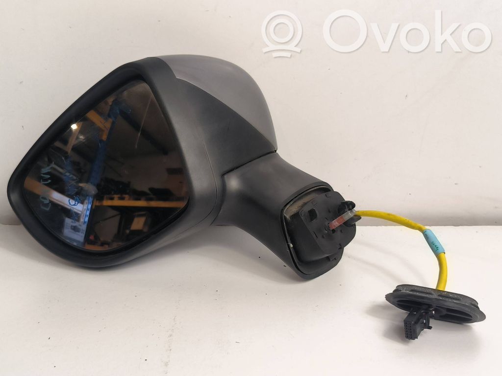 Renault Captur Front door electric wing mirror 