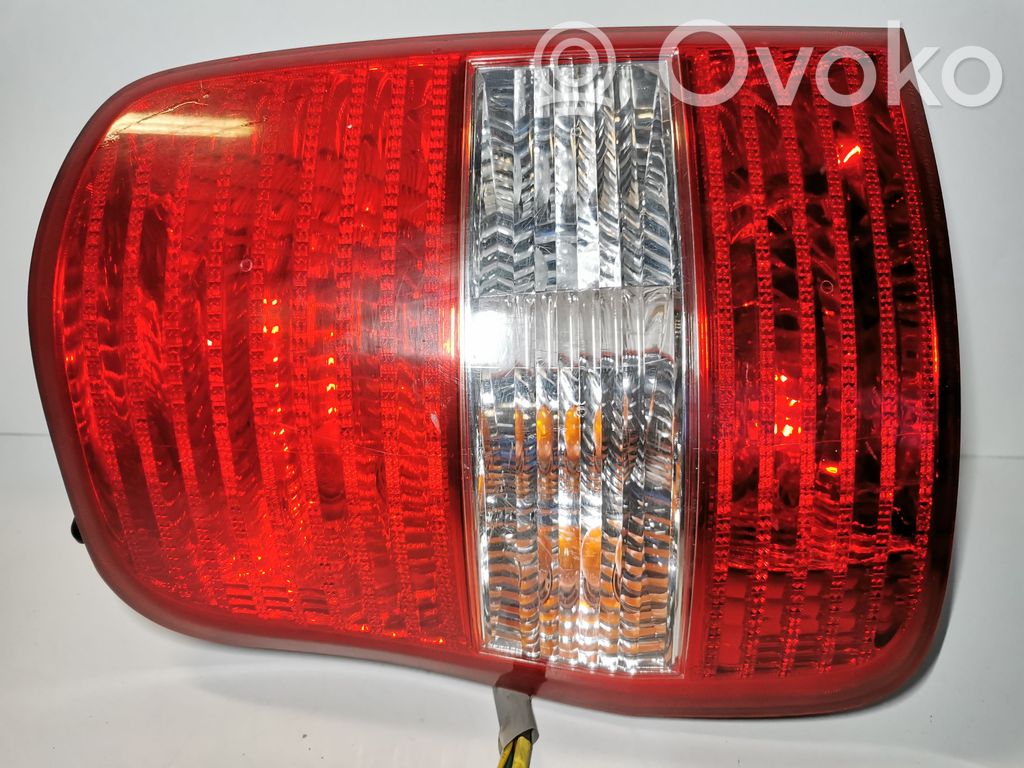 KIA Carnival Rear/tail lights 