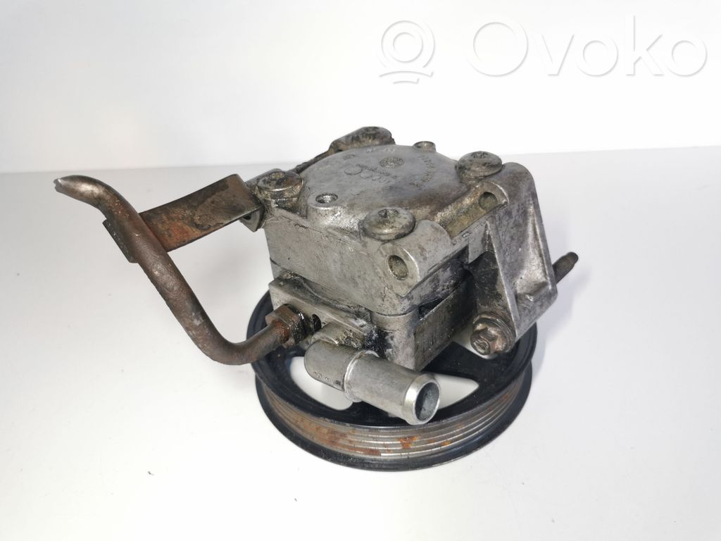 Jaguar X-Type Power steering pump 