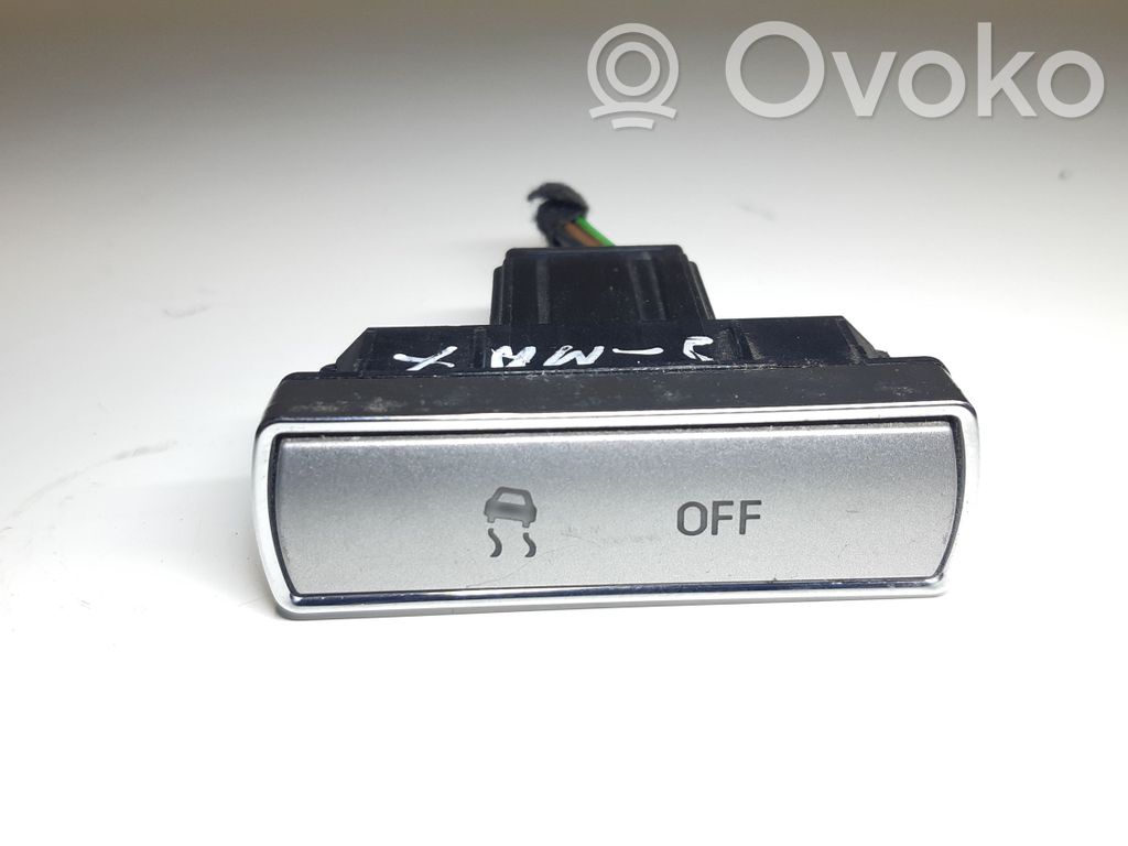 ESP (stability program) switch   6M2T2C418