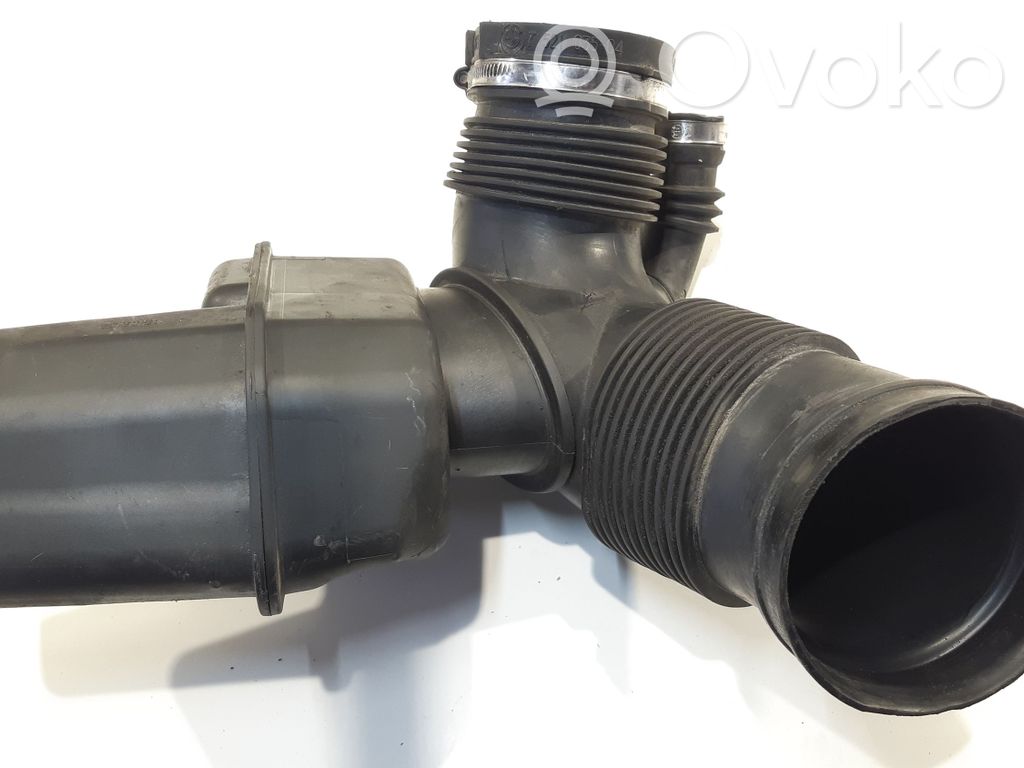BMW 5 E60 E61 Air intake duct part 