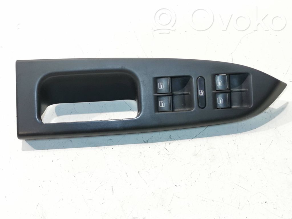 Volkswagen Caddy Elektrinių langų jungtukas 