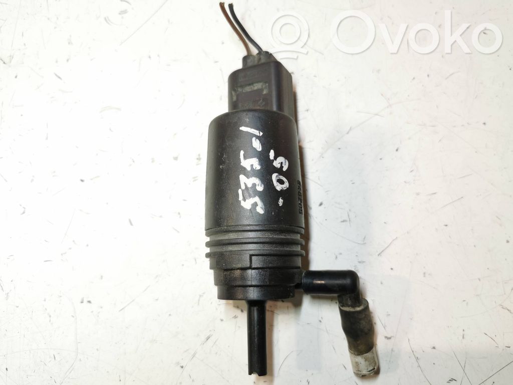 BMW 5 E60 E61 Pompa spryskiwacza szyby przedniej / czołowej 