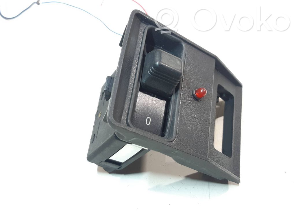 Light switch   8110497