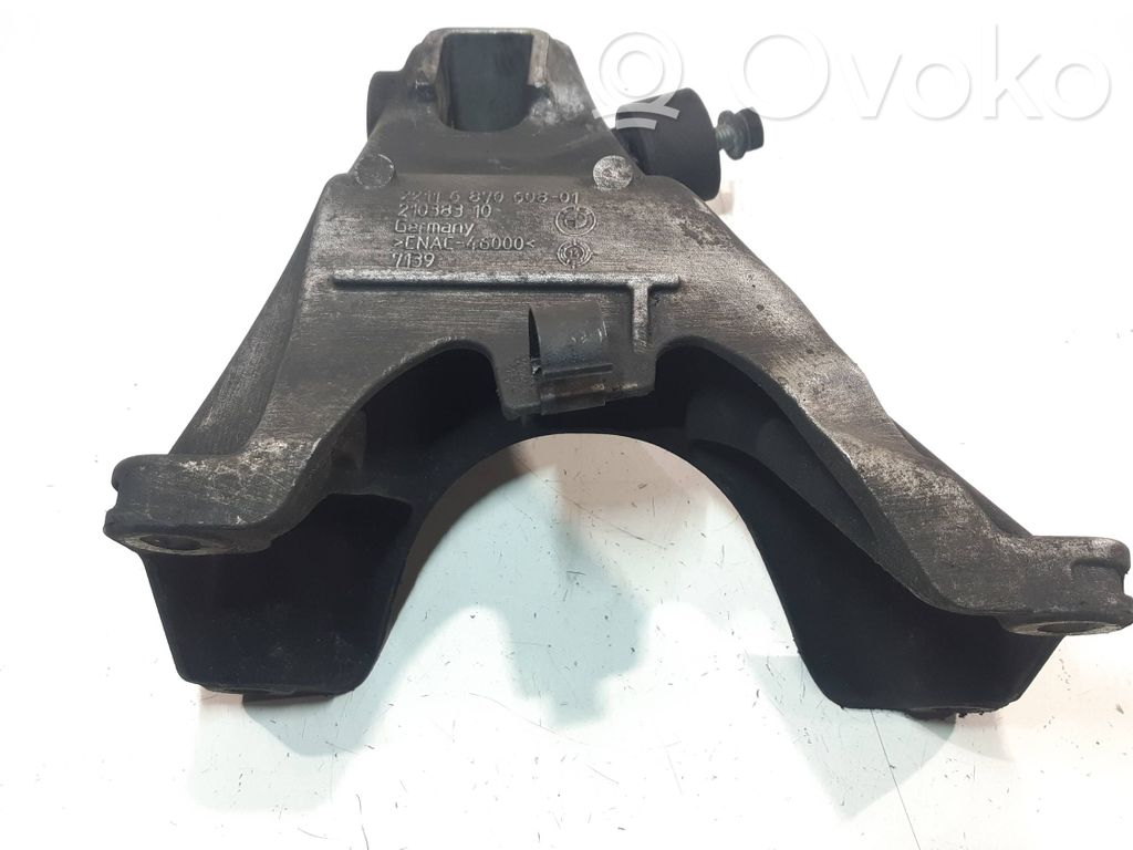 BMW 3 GT F34 Engine mounting bracket 