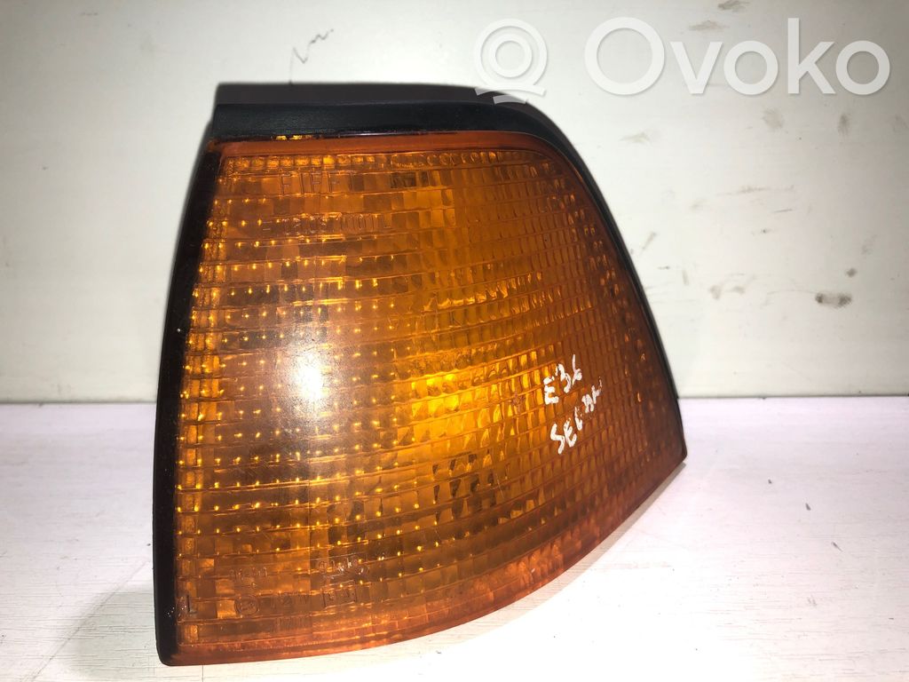 BMW 3 E36 Front indicator light 