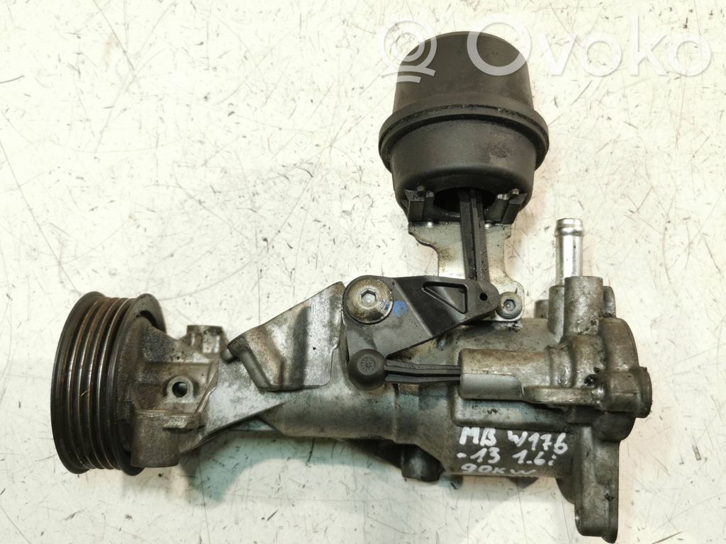 Mercedes-Benz A W176 Pompa wody 