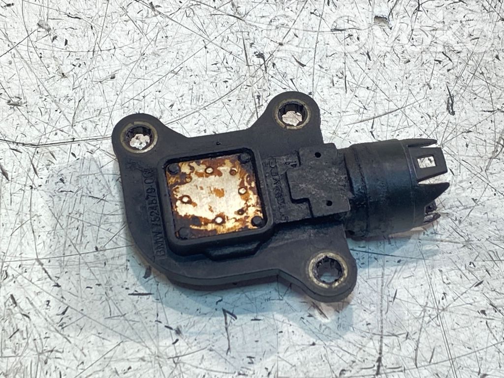 BMW 5 E60 E61 Camshaft vanos timing valve 