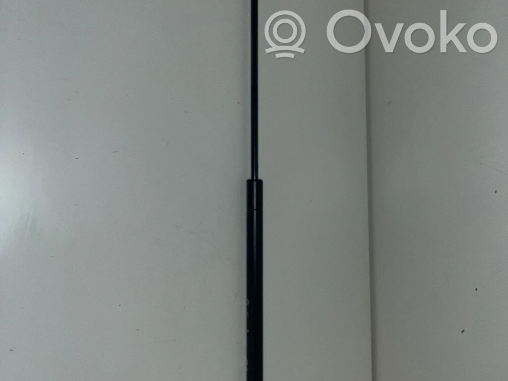 Siłownik maski przedniej   8G0823360B,871389,8A0823360A