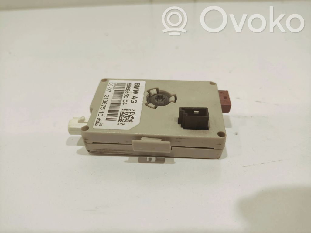 BMW 3 E92 E93 Antenos stiprintuvas 