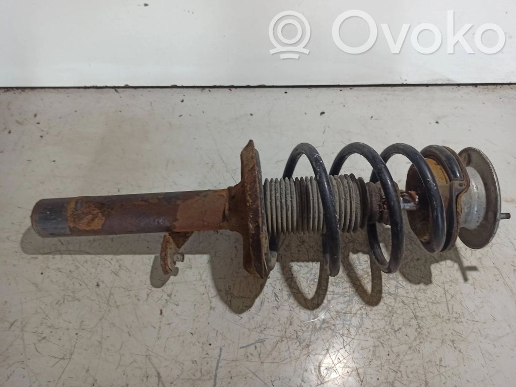 BMW X3 E83 Front shock absorber with coil spring 