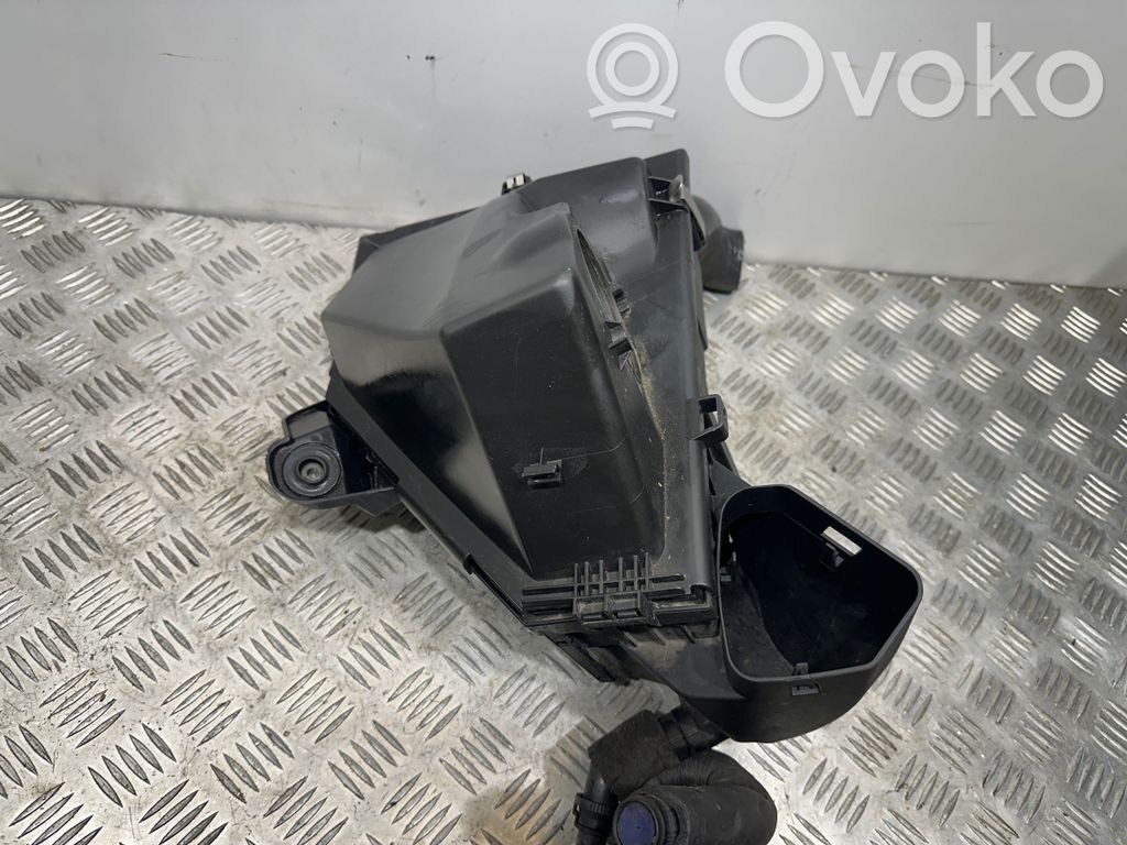 Luftfilterkasten   7806964