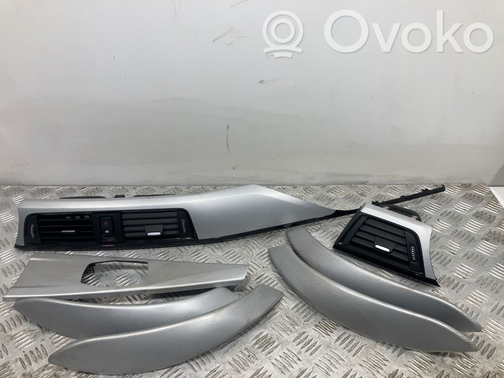 BMW 3 F30 F35 F31 Dekoratyvinių salono apdailų komplektas 