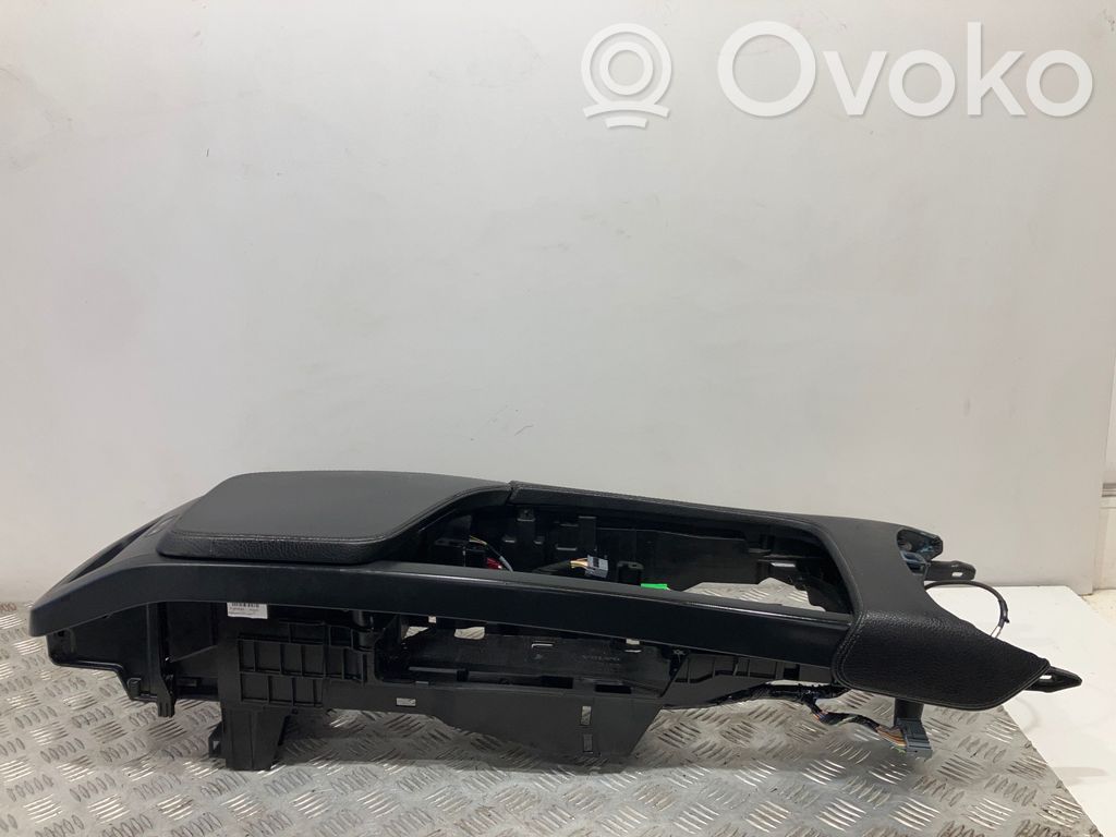 Volvo S90, V90 Console centrale 