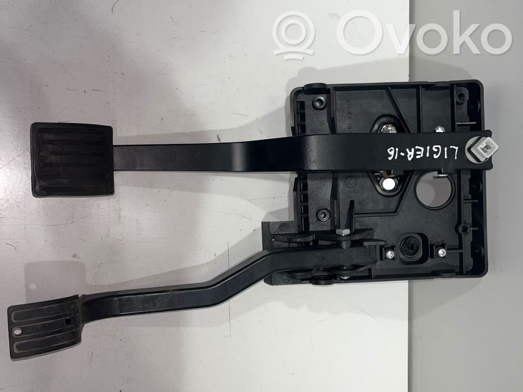 Ligier JS 50 Pedal assembly 