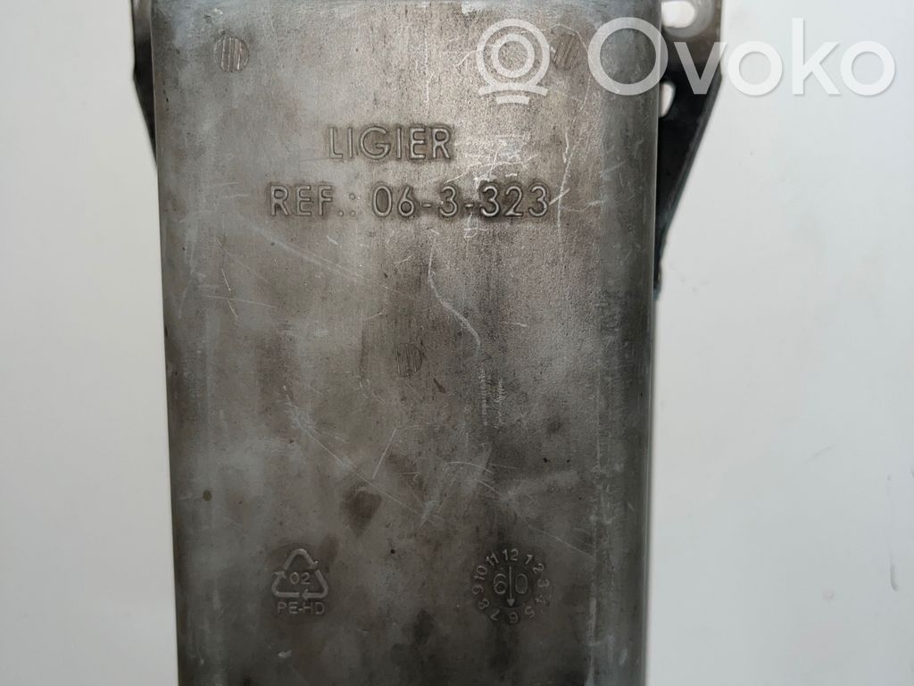 Ligier IXO Langų skysčio bakelis 