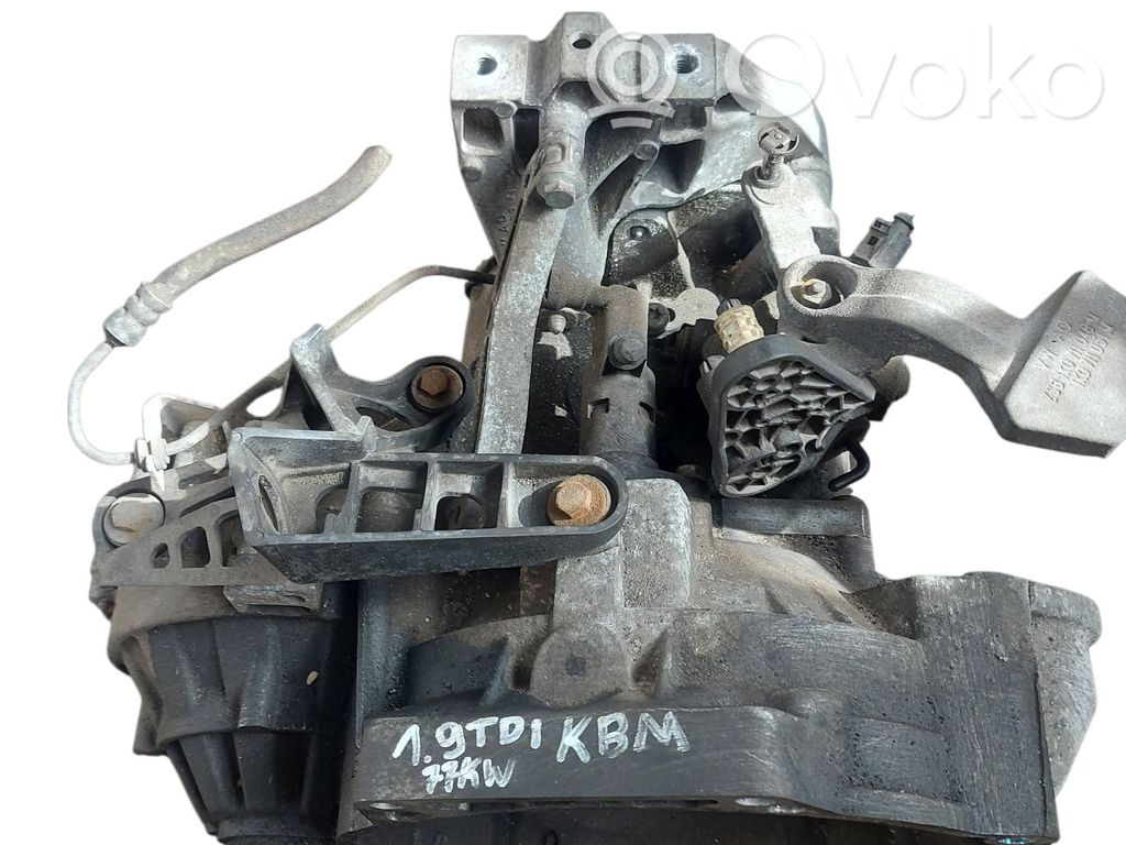 Volkswagen Golf V Manual 5 speed gearbox 