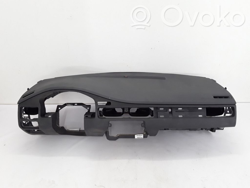 Volvo S80 Panelis 