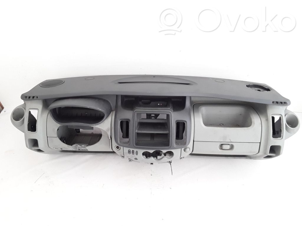 Renault Trafic II (X83) Panelis 