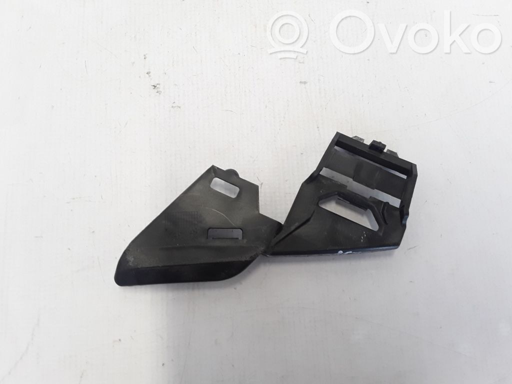 Front bumper mounting bracket   30678261