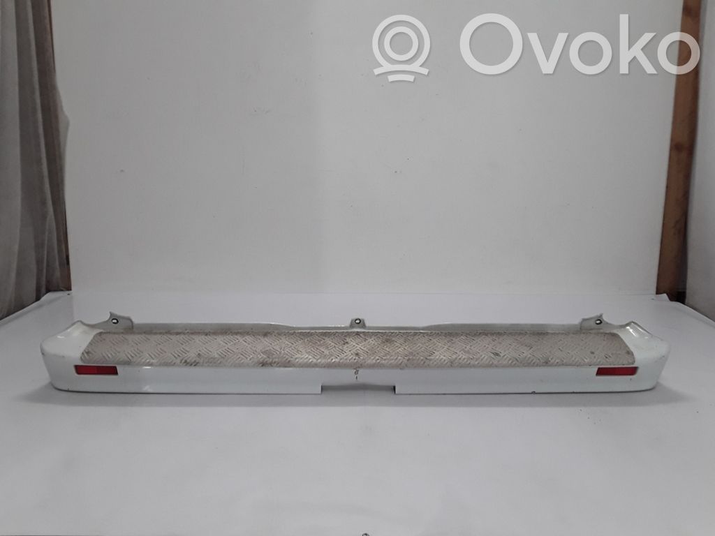 Opel Vivaro Parachoques 