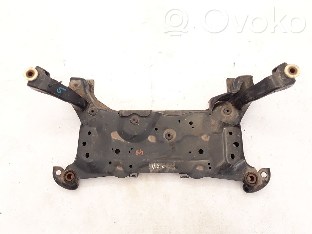 Volvo V40 Front subframe 