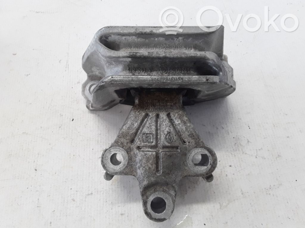 Renault Zoe Engine mount bracket 