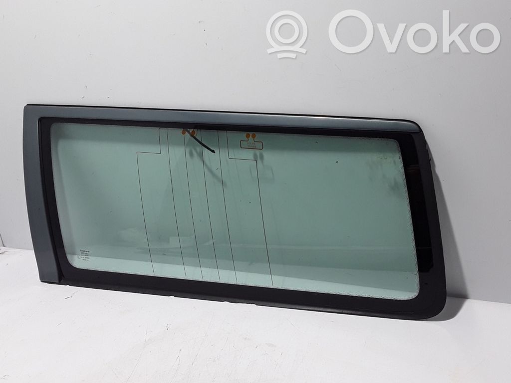 Rear side window   9190842