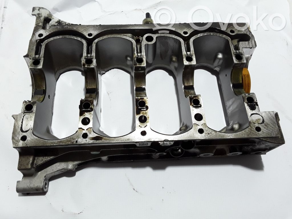 Engine block   31401922