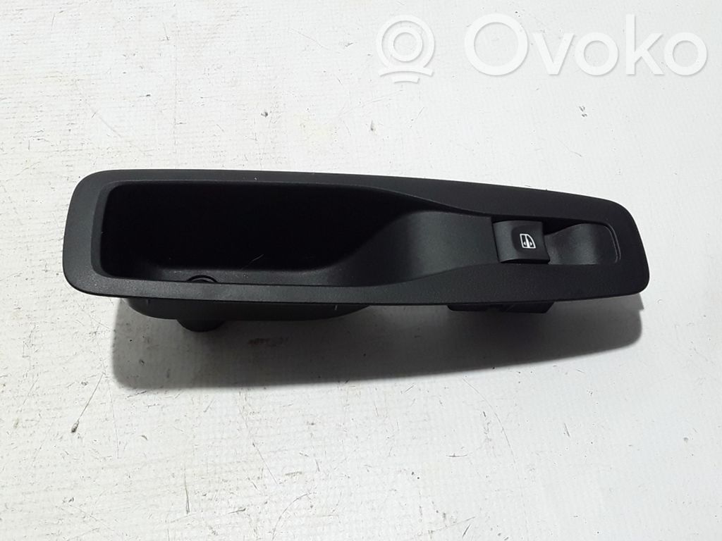 Renault Kadjar Electric window control switch 