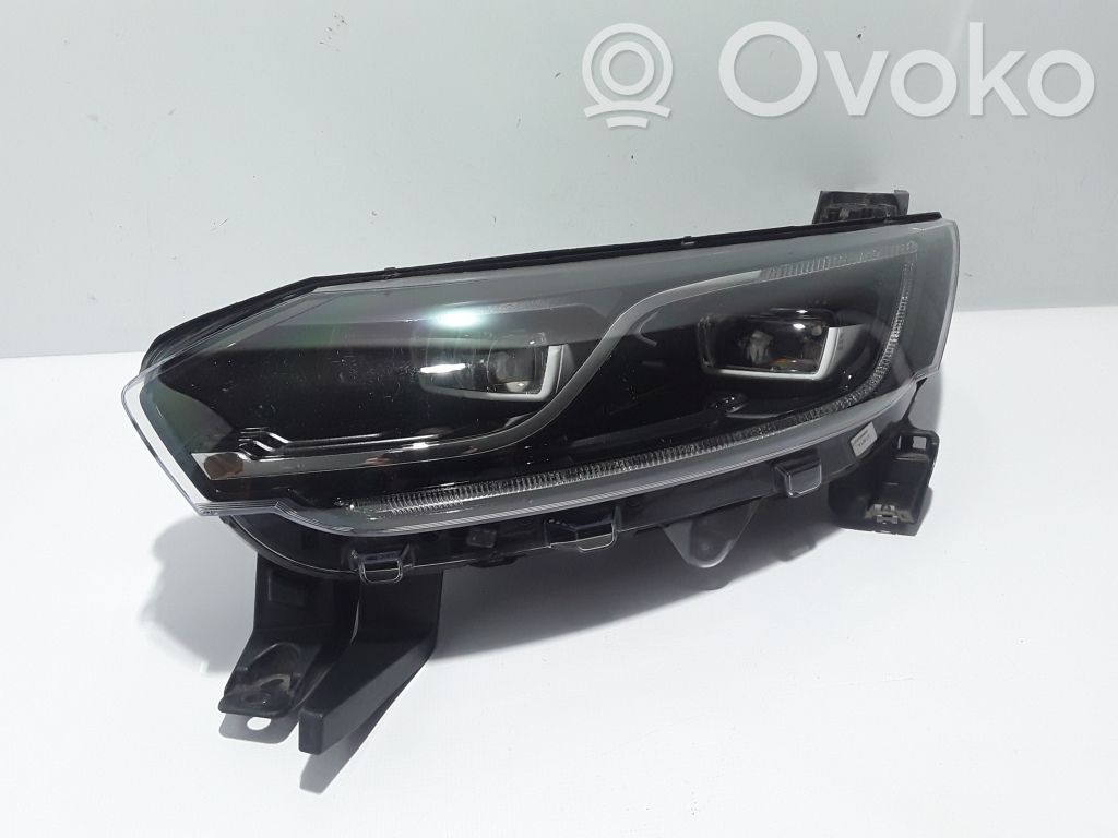 Renault Espace V (RFC) Far 